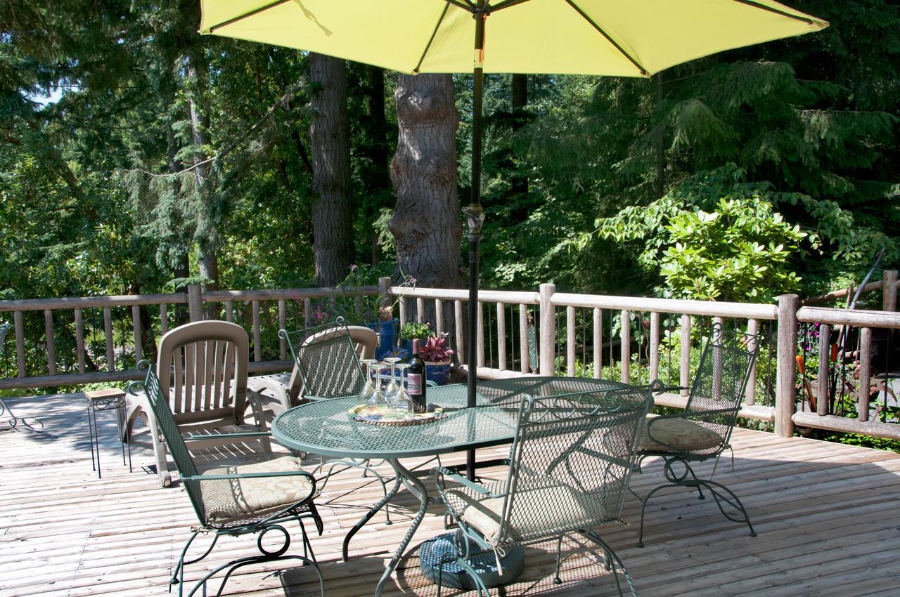 Hideaway Lodge B And B Вудинвилл Экстерьер фото